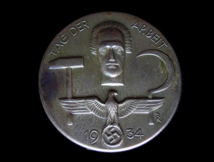1934 Nazi German Labor Day button.